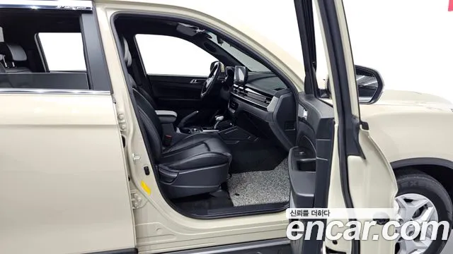KG_Mobility_Ssangyong Rexton Новый Rexton Sport Khan Дизель 2.2 4WD — Фото автомобиля 18