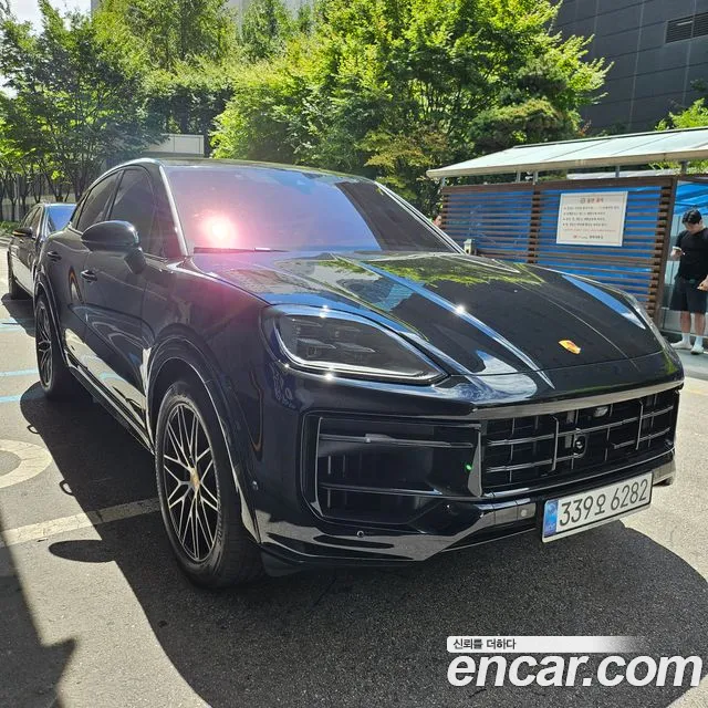 Фотография автомобиля — Porsche Cayenne PO536