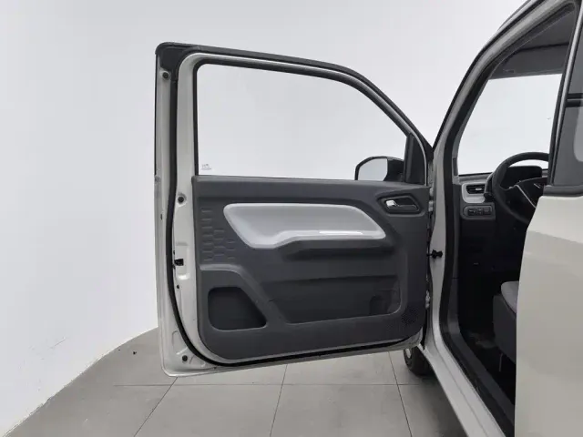 Wuling Hongguang Mini EV — Фото автомобиля 8