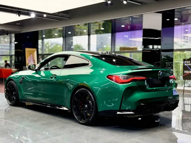 BMW M4 — Фото автомобиля 5