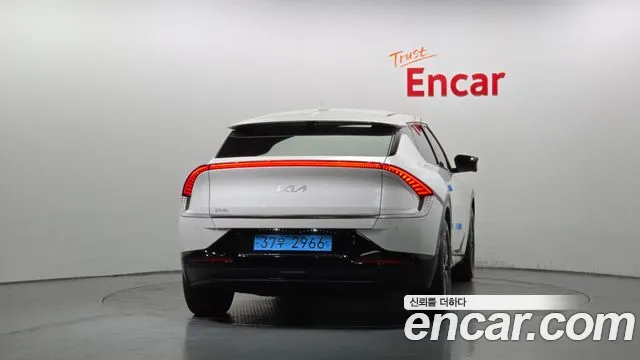 Kia EV6 — Фото автомобиля 3