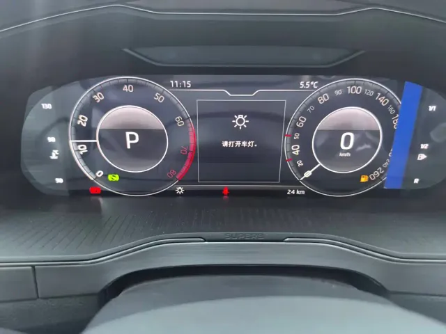 Skoda Superb — Фото автомобиля 12