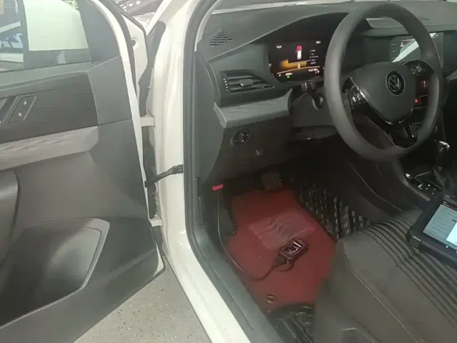 Volkswagen Tharu — Фото автомобиля 15