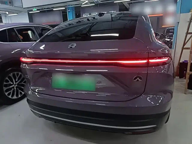 Nio EC6 — Фото автомобиля 5
