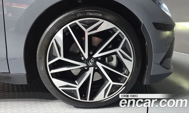 Hyundai Ioniq 6 — Фото автомобиля 6
