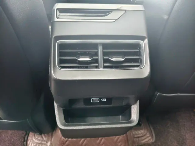 Geely Xingrui — Фото автомобиля 16