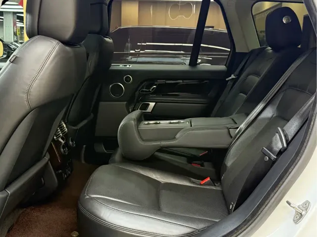 Land Rover Range Rover — Фото автомобиля 11