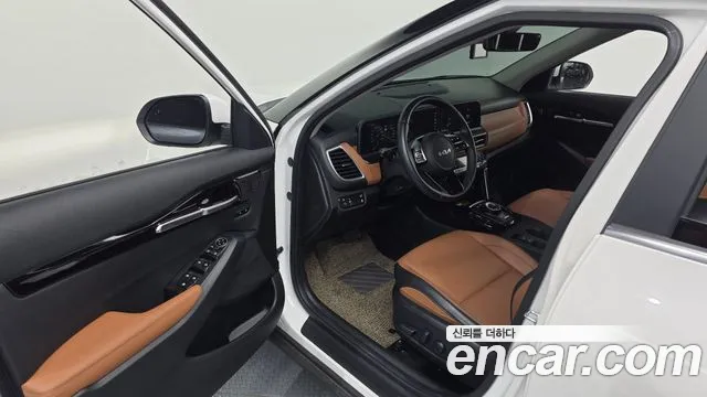 Kia Seltos Новый Seltos Бензин 1.6 турбо 2WD — Фото автомобиля 10