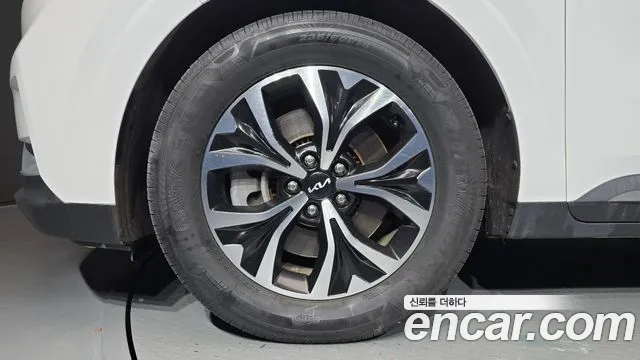 Kia Canival Carnival 4 поколение Дизель 9 мест Prestige — Фото автомобиля 5
