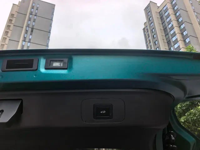 GAC Aion UT — Фото автомобиля 12