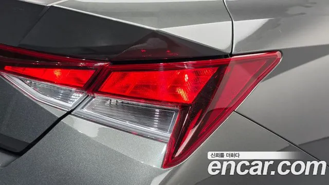Hyundai Avante CN7 — Фото автомобиля 8