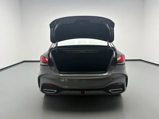 MG MG5 2025 300TGI Global Flagship — Фото автомобиля 17