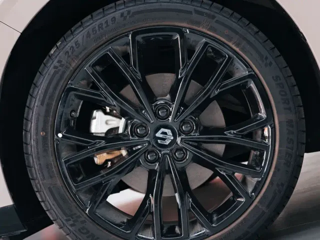 Leapmotor Lafa 5 — Фото автомобиля 22