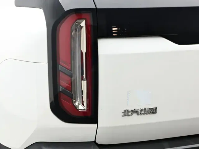 BAIC BJ30 — Фото автомобиля 7