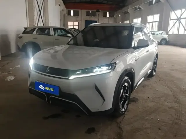 Фотография автомобиля — BYD Yuan UP