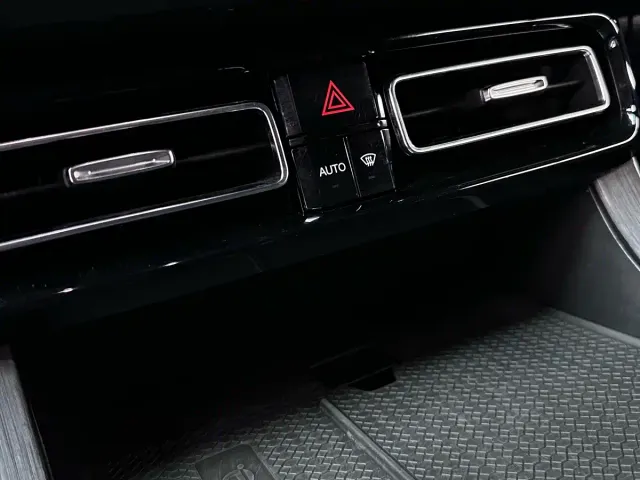 GAC Trumpchi GS8 — Фото автомобиля 21