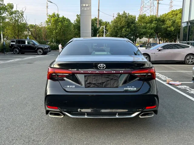 Toyota Avalon — Фото автомобиля 13