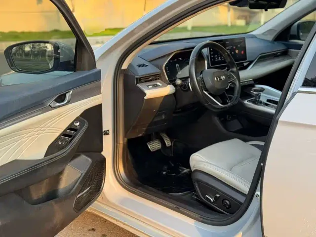 Geely Xingrui — Фото автомобиля 13