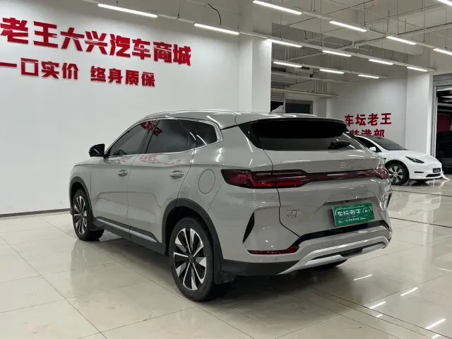 BYD Song PLUS — Фото автомобиля 9