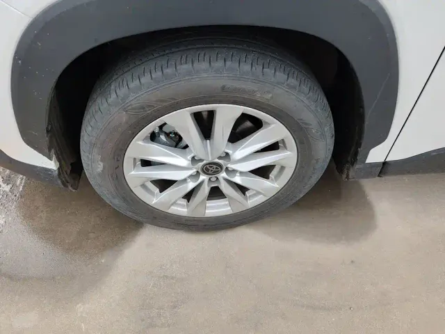 Toyota Corolla Cross — Фото автомобиля 24