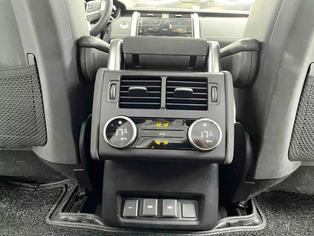 Land Rover Discovery — Фото автомобиля 15