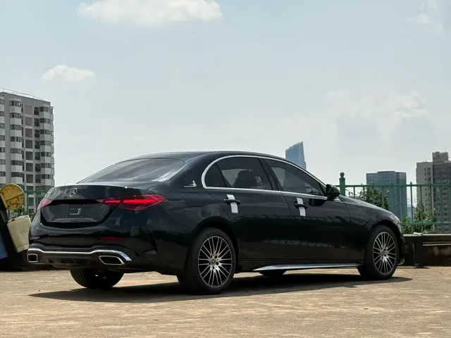 Mercedes-Benz C-Class — Фото автомобиля 8