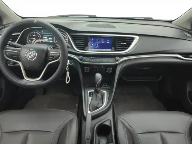 Buick Excelle — Фото автомобиля 12