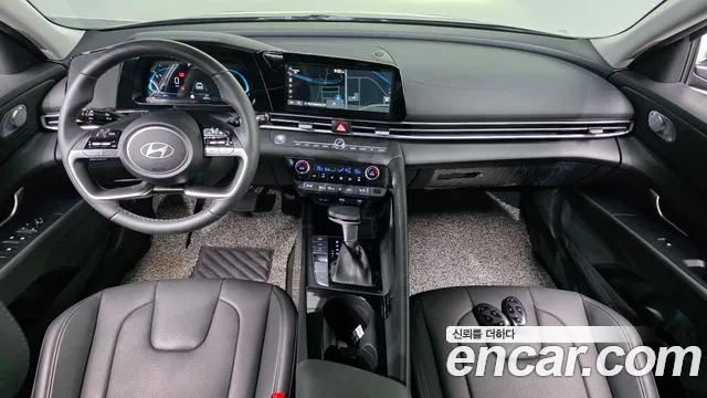 Hyundai AVANTE Новый Avante (CN7) — Фото автомобиля 6