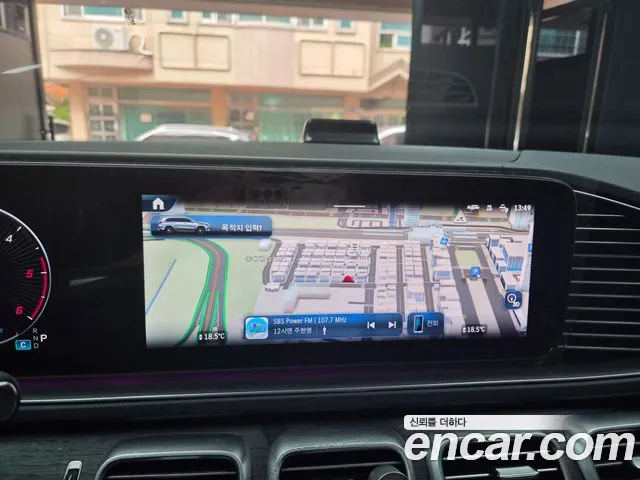 Mercedes-Benz GLS-Class — Фото автомобиля 13