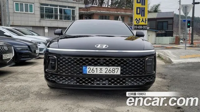 Hyundai Grandeur Grandeur (GN7) 2.5 Бензин 2WD — Фото автомобиля 3