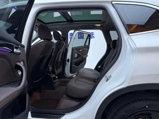 BMW BMW X1 2021 sDrive20Li Fashion — Фото автомобиля 13