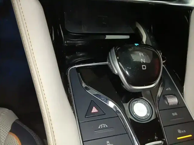 BYD Song PLUS — Фото автомобиля 13