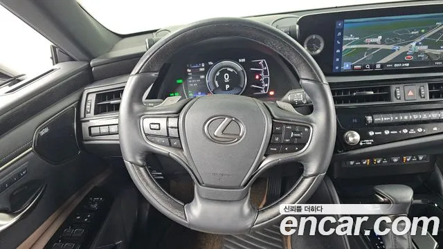 Lexus ES 7th Gen — Фото автомобиля 19
