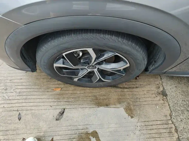 BYD Yuan PLUS — Фото автомобиля 22