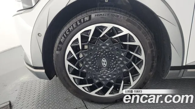 Hyundai Ioniq5 Ioniq5 Long Range AWD — Фото автомобиля 4