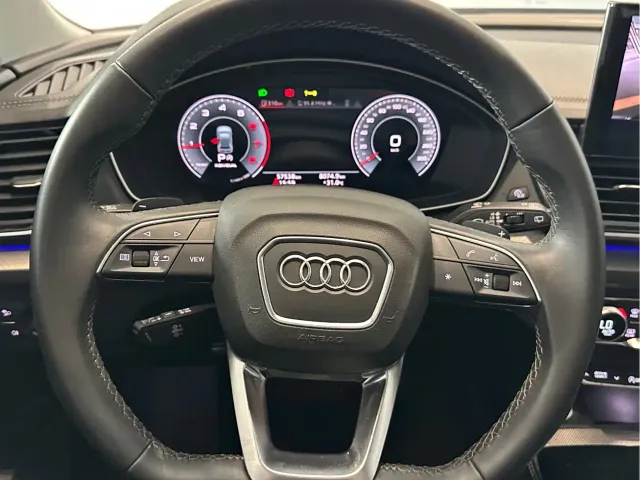 Audi Q5L — Фото автомобиля 7