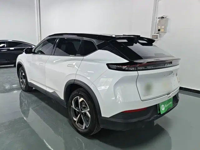 Dongfeng Fengshen L7 — Фото автомобиля 4