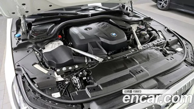 BMW 5-Series — Фото автомобиля 6