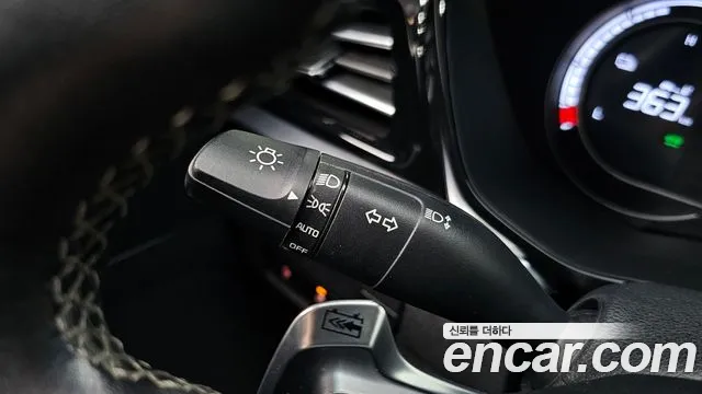 Kia Niro Niro Plus Air — Фото автомобиля 29