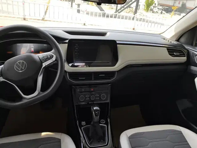 Volkswagen Tharu — Фото автомобиля 13