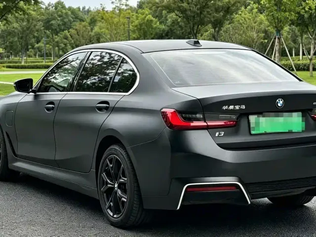 BMW i3 — Фото автомобиля 7