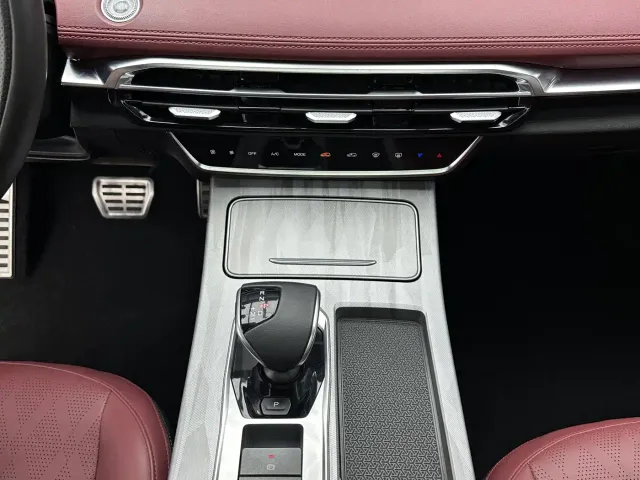 Jetour X70 Plus — Фото автомобиля 16