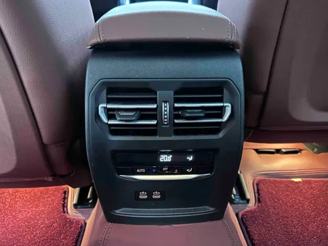 BMW 3 Series — Фото автомобиля 15