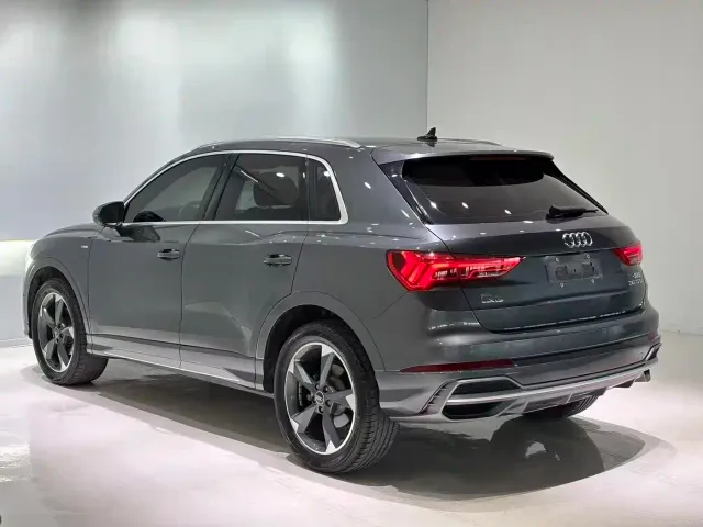 Audi Q3 — Фото автомобиля 6