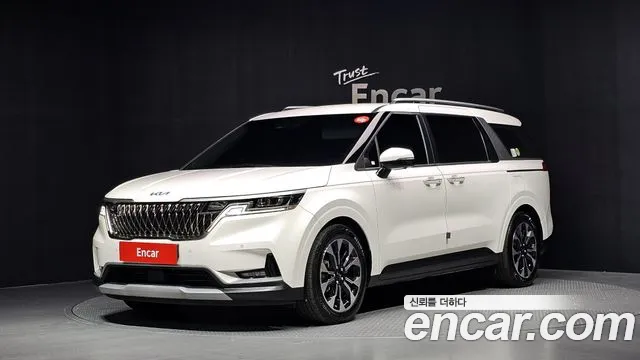Фотография автомобиля — Kia Carnival 4th Gen
