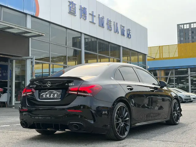 Mercedes-Benz A-Class AMG — Фото автомобиля 2