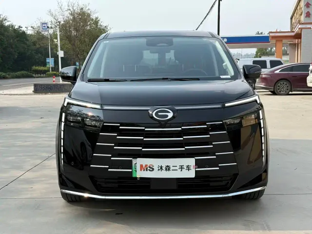GAC Trumpchi E8 — Фото автомобиля 2