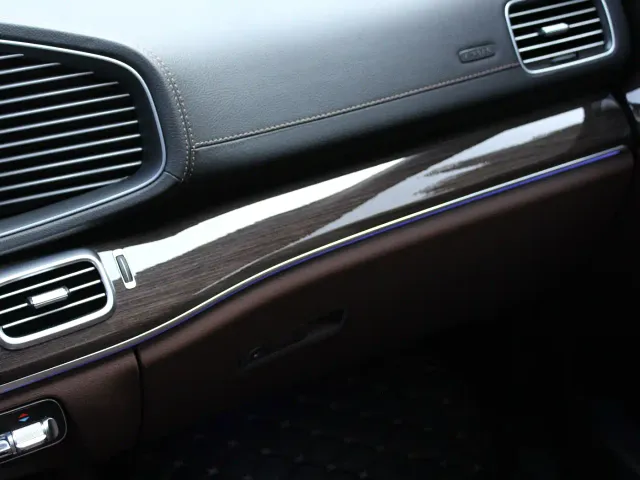Mercedes-Benz GLE-Class — Фото автомобиля 23