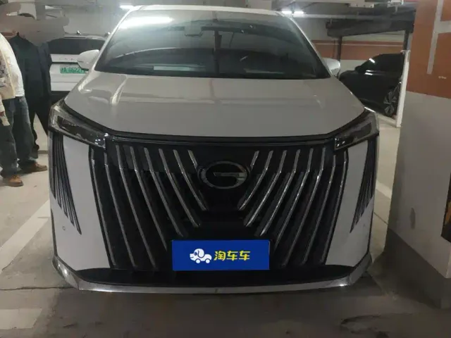 GAC Trumpchi M8 — Фото автомобиля 2