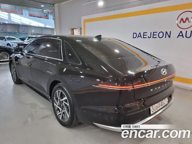 Hyundai Grandeur GN7 — Фото автомобиля 4
